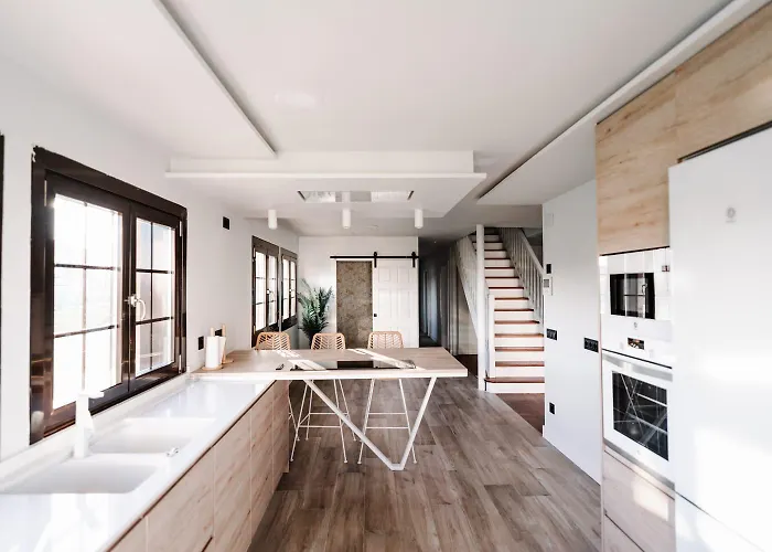 منزل ريفي Camino Blanco *